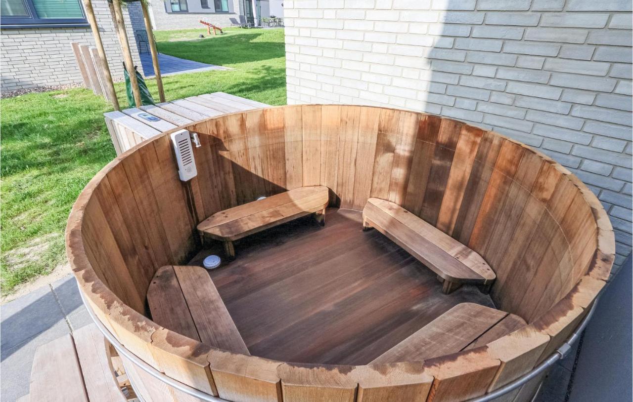 Amazing Home In Lembruch-Duemmer See With Sauna מראה חיצוני תמונה